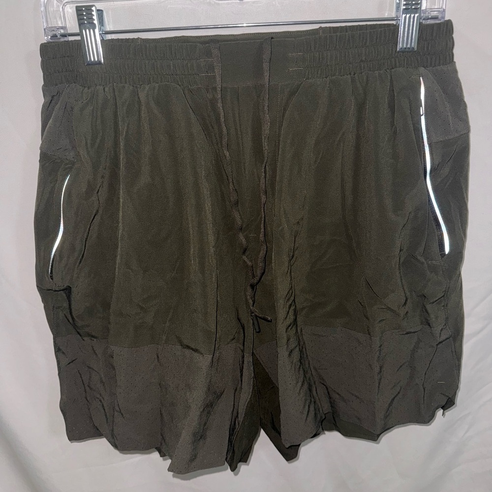 Lululemon 6” large running shorts